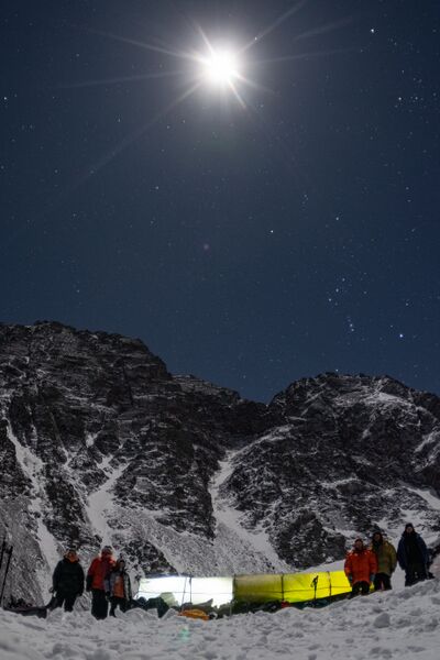 Файл:Ночное фото киргизская 2ка.jpg