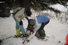 Изготовление и мелкий ремонт снегоступов в походных условиях ;)