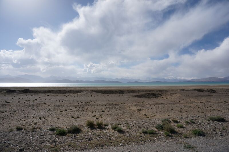 Файл:Scherbakov V Pamir2014 present032.jpg