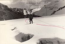 Подход к перевалу Белакоринский с запада по леднику Берга 1991 год