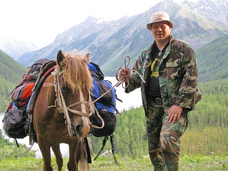 Файл:Igor-Blinov-WithHorse.jpg