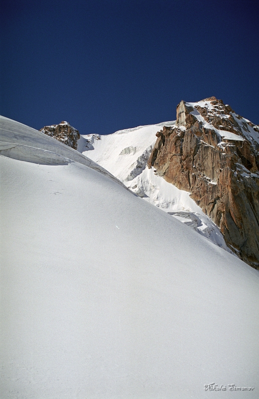 05-35.jpg -        