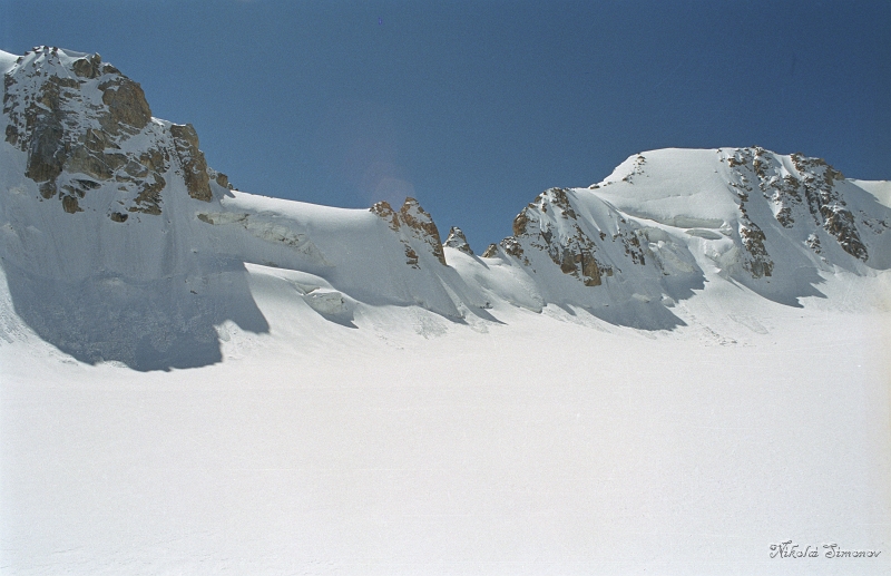 06-01.jpg -   (2,4750)   