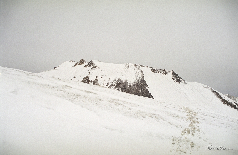 09-05.jpg -  ,       