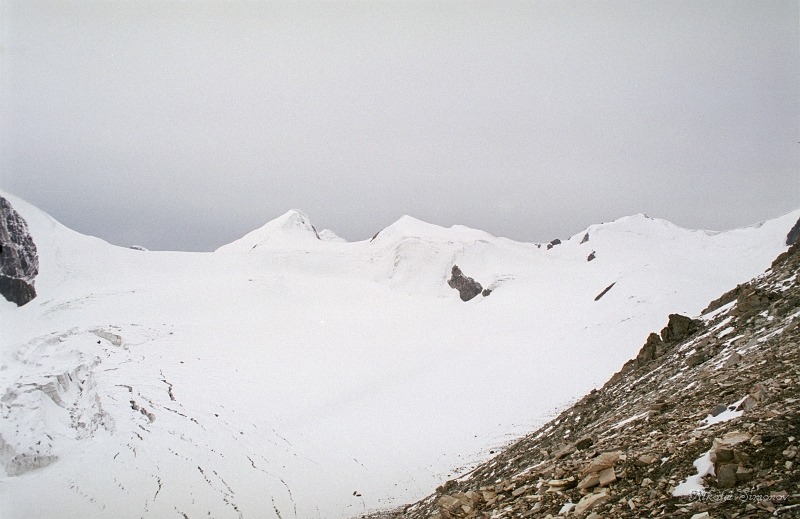 09-06.jpg -   ,       