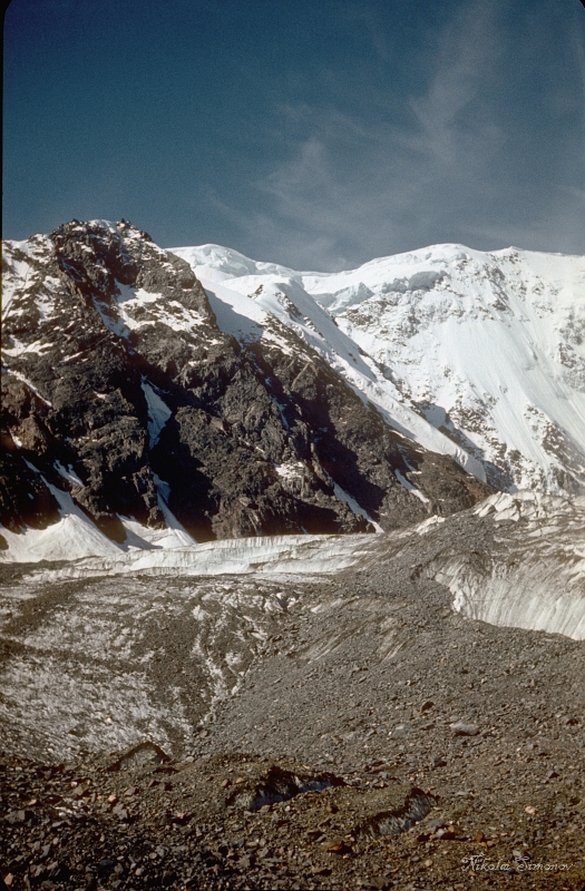 Altay85-034.jpg - Северо-восточный склон Маашея