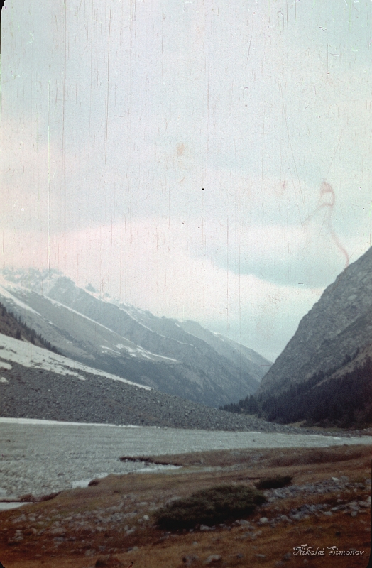 099.jpg -    -     