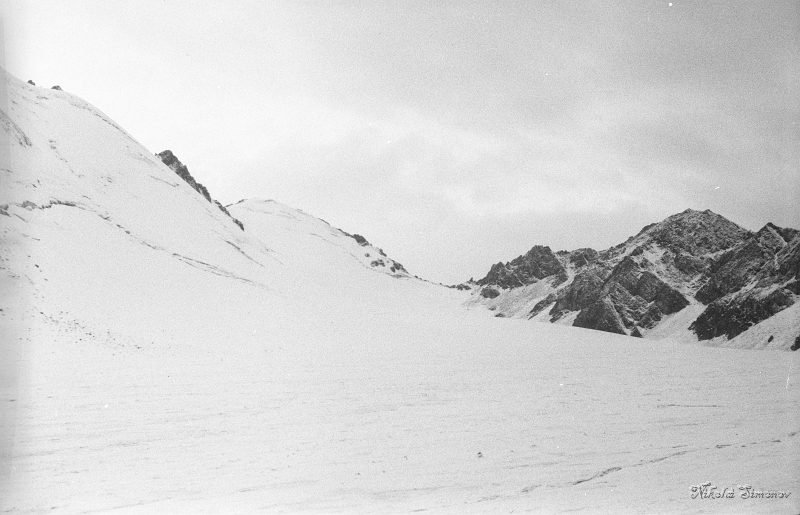 01-13.jpg -       . , 1