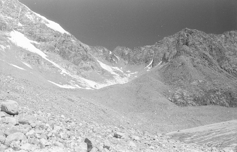 03-06.jpg -    